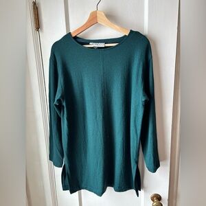 Beppa Deep Green Long Sleeve Top 40” chest